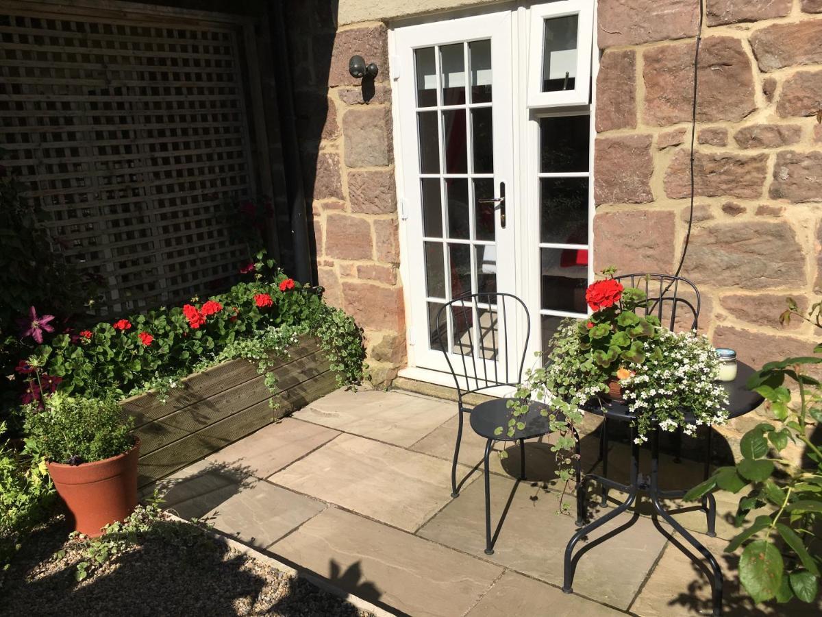 Birdsong Cottage Bed And Breakfast Chathill Екстериор снимка